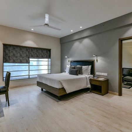 Sun-N-Sand Suites, Shirdi Eksteriør bilde